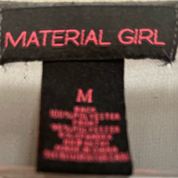 Material Girl Sequined Hi-Lo Top NWOT Size M - Picture 3 of 6